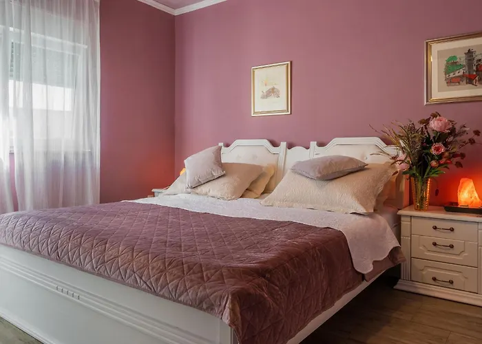 Ferienhaus Cozy In With Private Swimming Pool, Be Inside Or Outside Pridraga