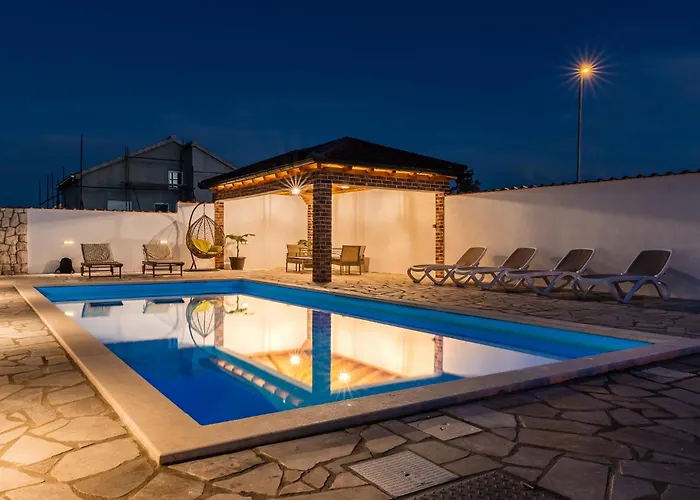 Casa vacanze Cozy In With Private Swimming Pool, Be Inside Or Outside *